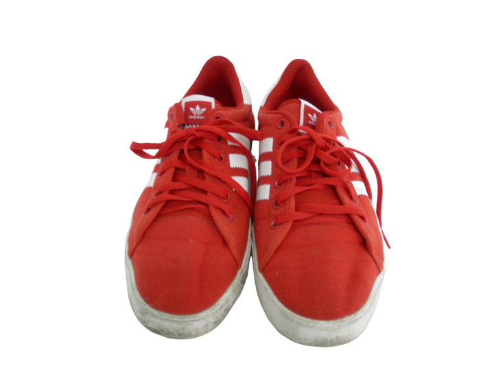 adidas アディダス　スニーカー　シューズ