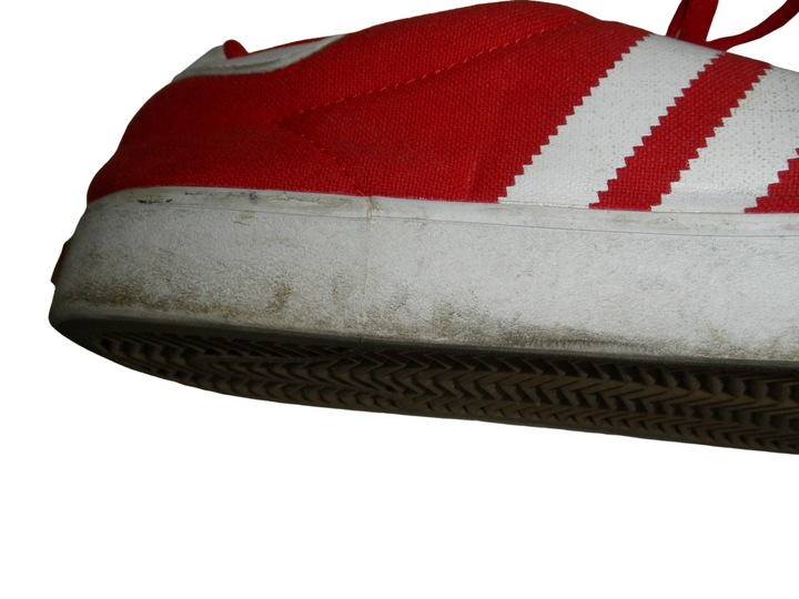adidas アディダス　スニーカー　シューズ