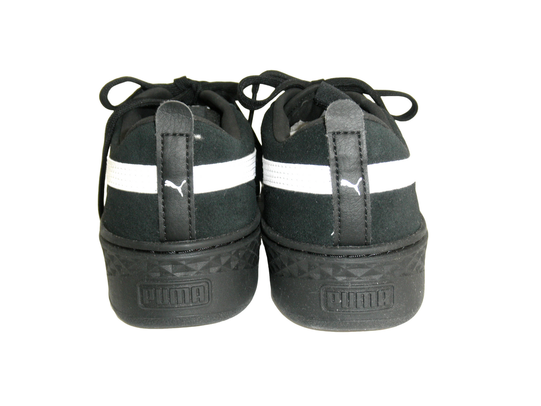 PUMA プーマ　スニーカー　シューズ