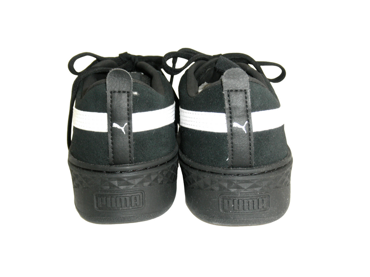 PUMA プーマ　スニーカー　シューズ