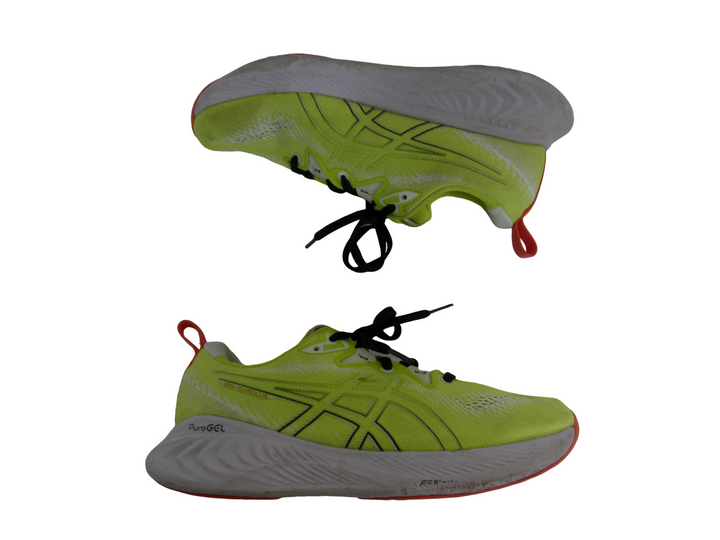 asics アシックス　スニーカー　シューズ