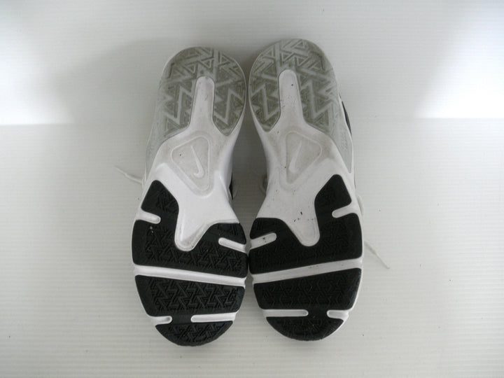 NIKE ナイキ　スニーカー　シューズ