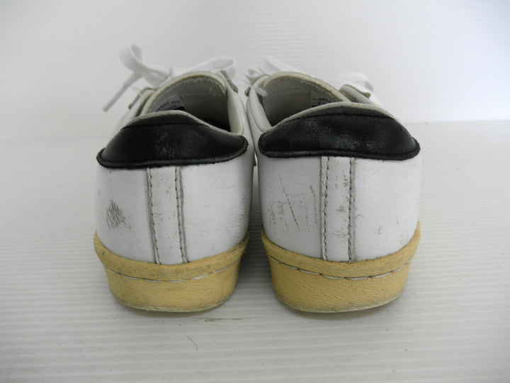 adidas アディダス　スニーカー　シューズ