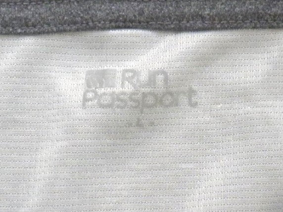 【激安古着】 Run Passport　半袖Tシャツ　トップス