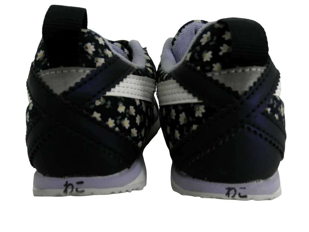 asics アシックス　スニーカー　シューズ