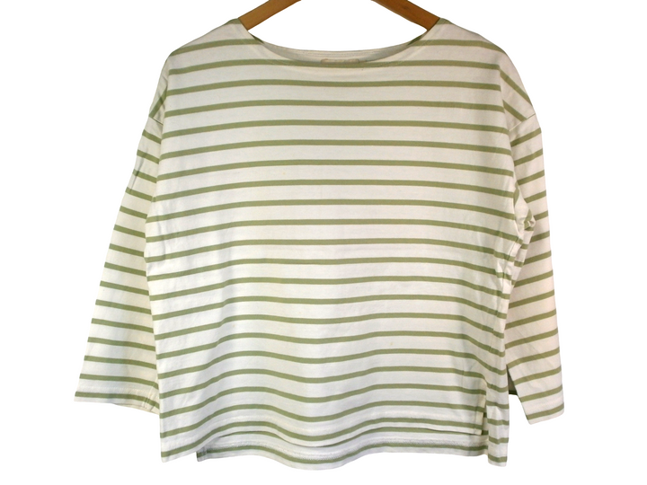 【激安古着】 earth music&ecology　長袖Tシャツ　トップス