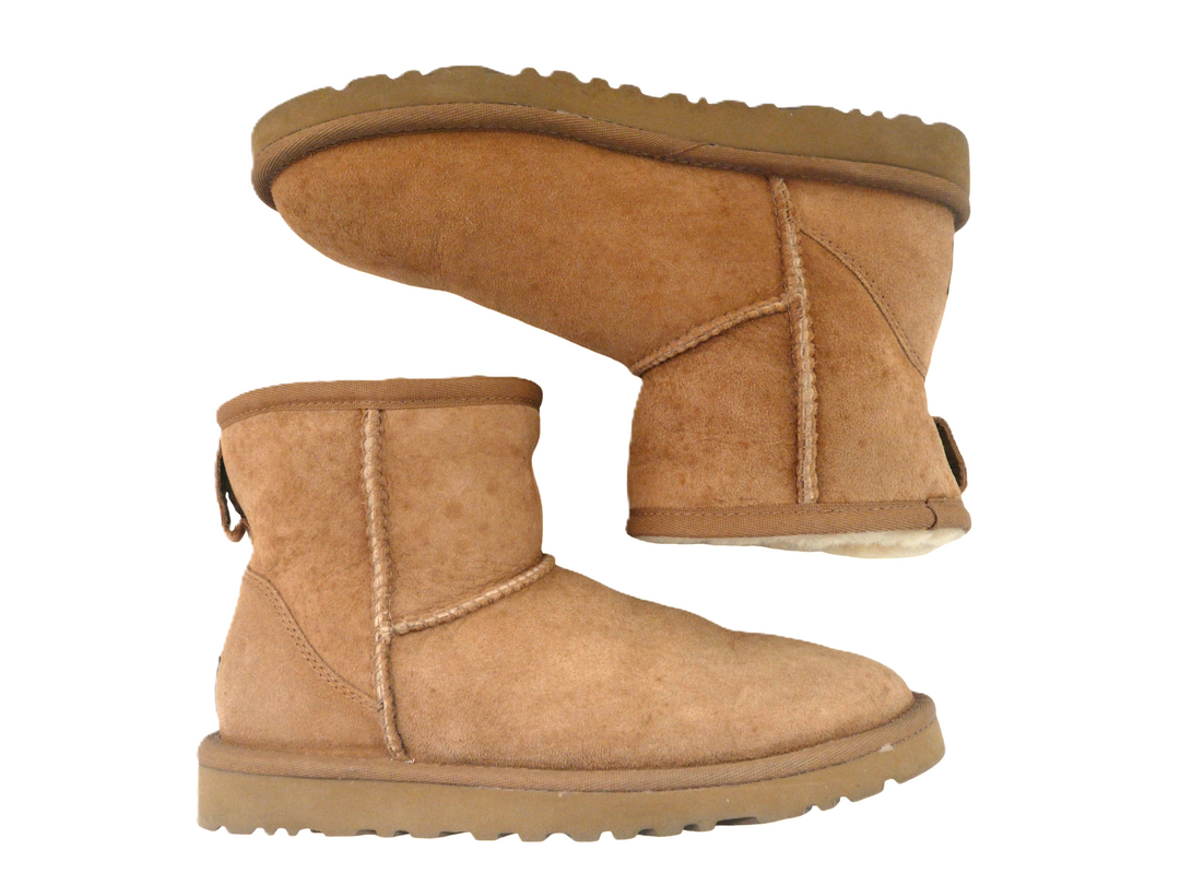 【小物/雑貨】　UGG　ブーツ ショート/ミディアム　シューズ