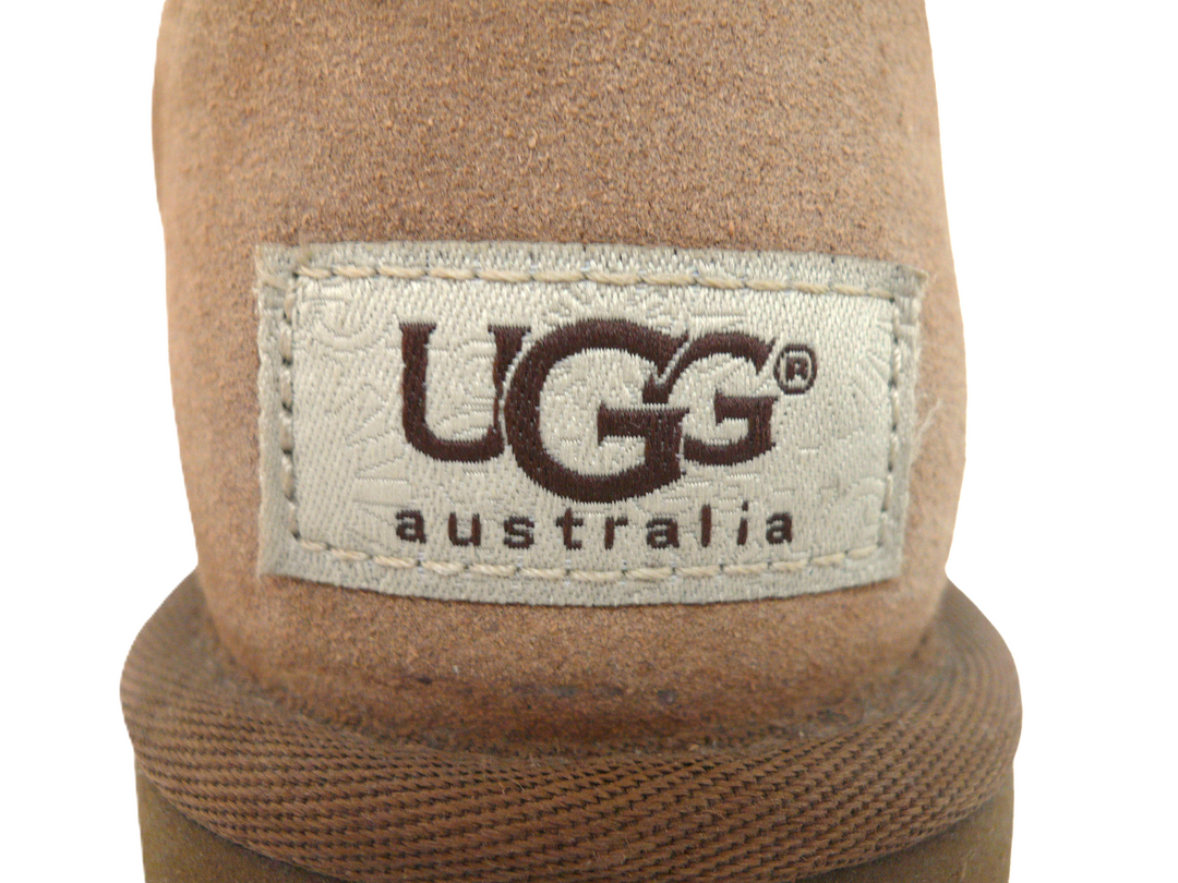 【小物/雑貨】　UGG　ブーツ ショート/ミディアム　シューズ