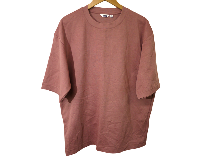 【激安古着】 ユニクロ　半袖Tシャツ　トップス