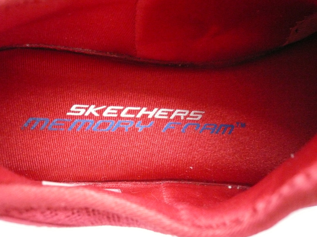 【小物/雑貨】　SKECHERS MEMORY FOAM　スニーカー　シューズ