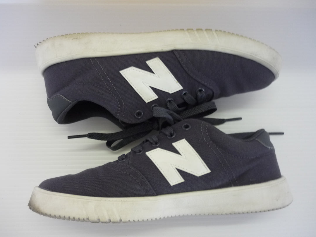 【小物/雑貨】 NEW BALANCE ニューバランス　スニーカー　シューズ