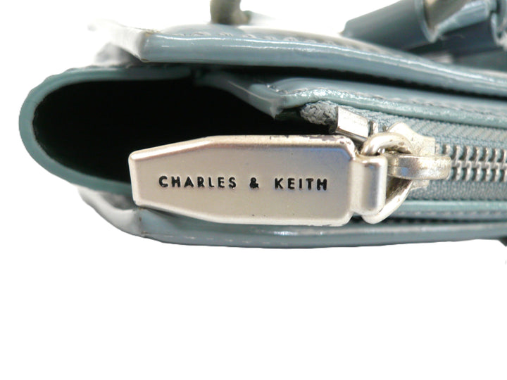 【小物/雑貨】　CHARLES ＆ KEITH　ショルダーバッグ　バッグ