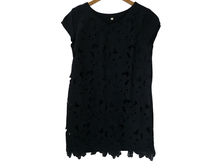 ブランド名不明　ノースリーブ　トップス