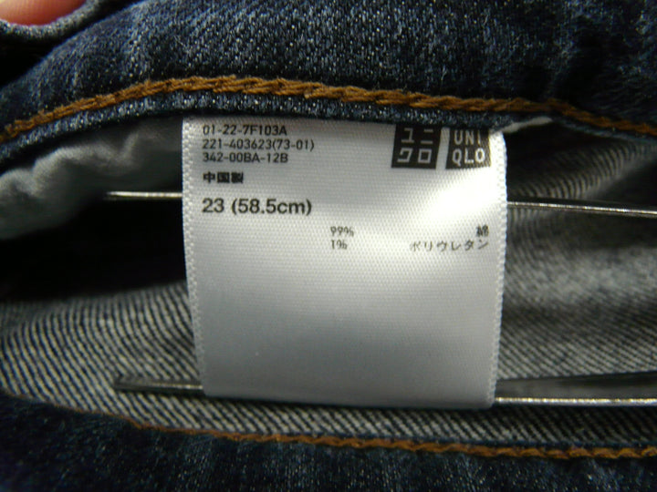ユニクロ　デニムパンツ　パンツ