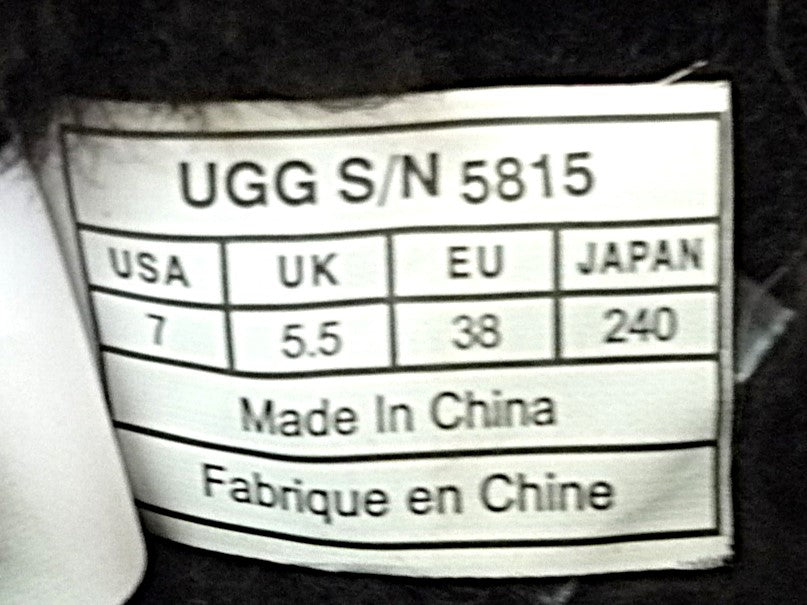 【小物/雑貨】 UGG australia　ブーツ ショート/ミディアム　シューズ