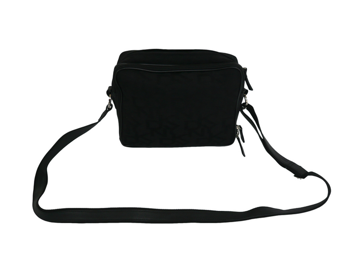 【小物雑貨】 DKNY　ショルダーバッグ　バッグ