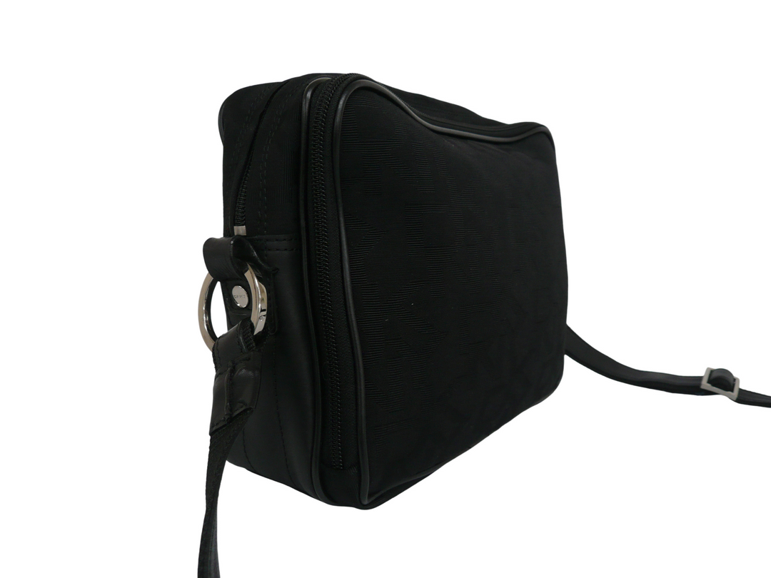 【小物雑貨】 DKNY　ショルダーバッグ　バッグ