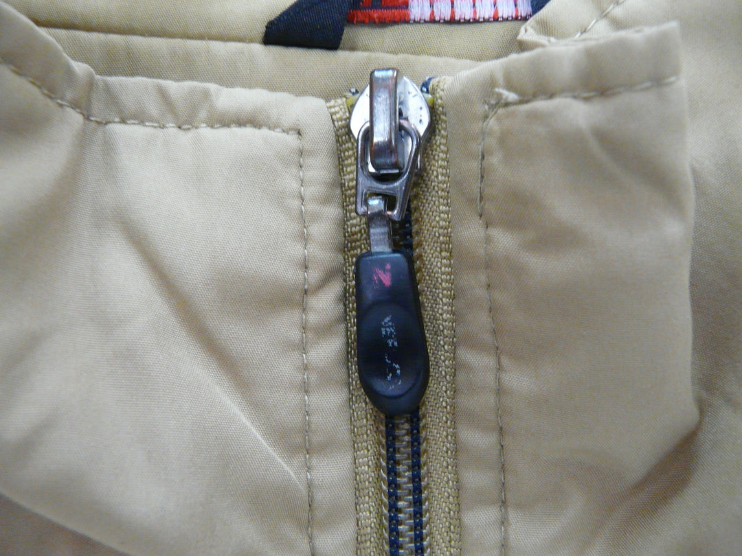 【激安古着】 NEPUCA　ノースリーブ　アウター