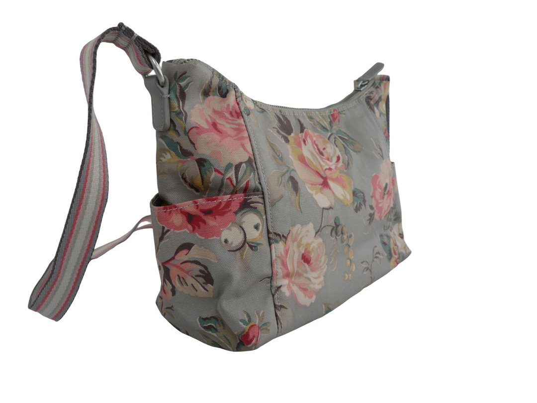 【小物雑貨】 Cath Kidston　ショルダーバッグ　バッグ