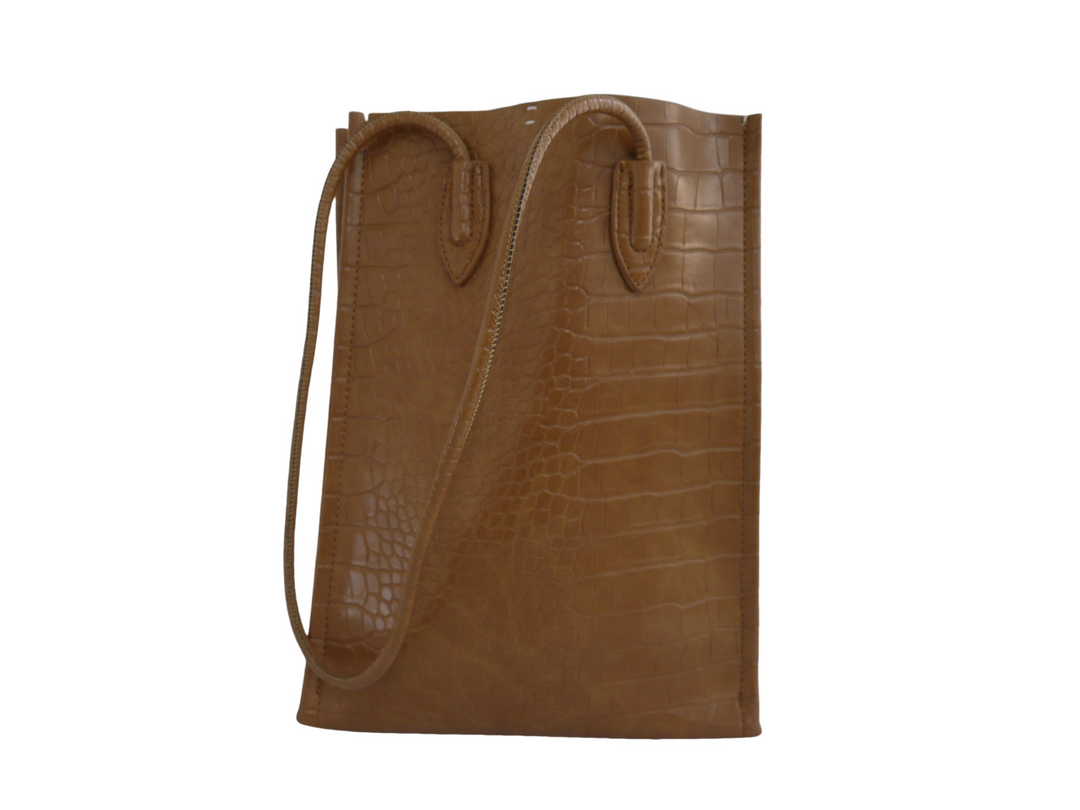 【小物雑貨】 ZARA ザラ　ショルダーバッグ　バッグ