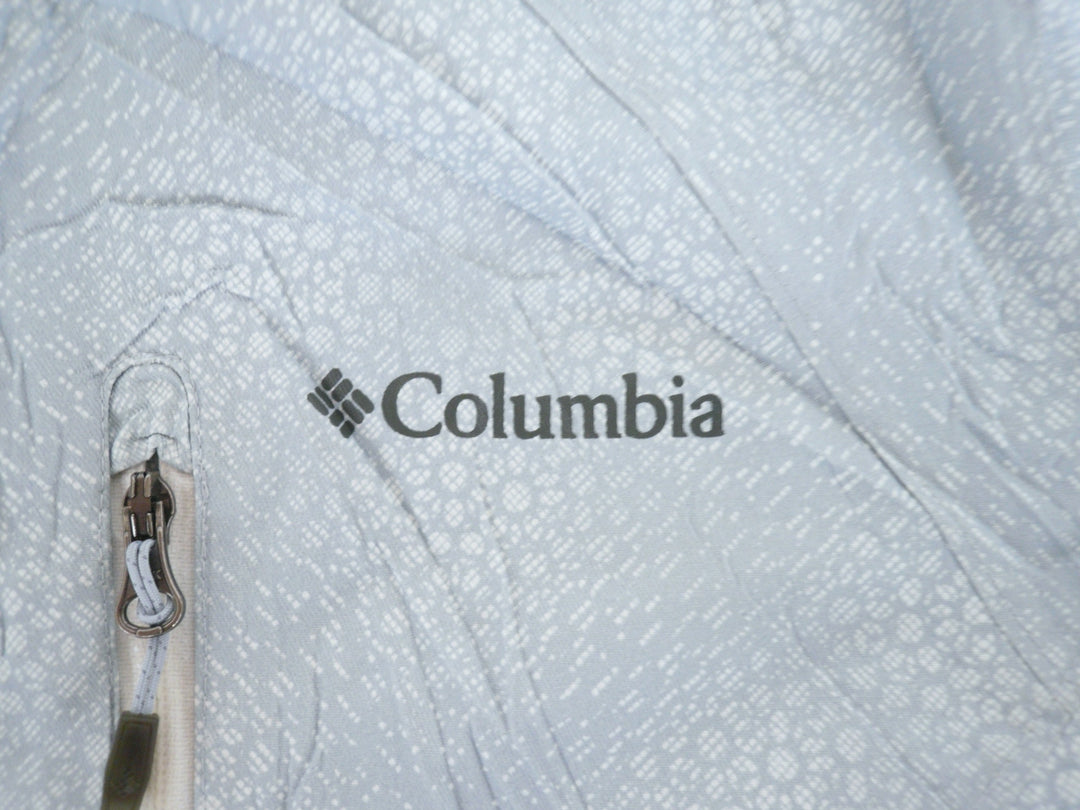 【激安古着】 Columbia　ナイロンジャケット　アウター
