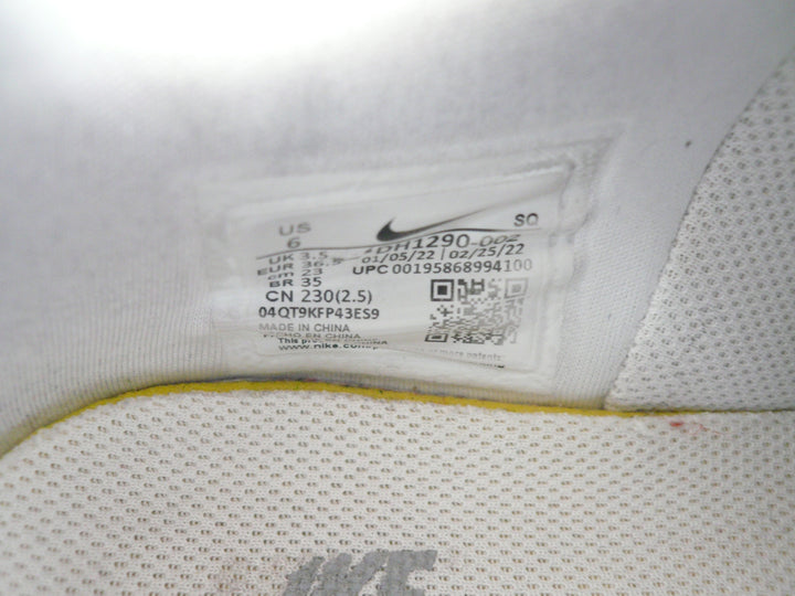 【小物/雑貨】 NIKE ナイキ　スニーカー　シューズ