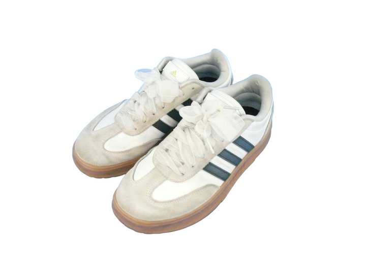 【小物/雑貨】 adidas アディダス　スニーカー　シューズ