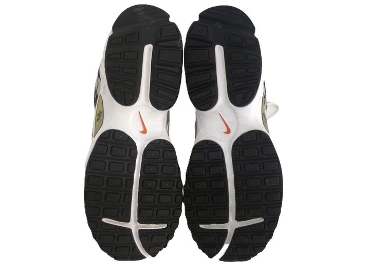 【小物/雑貨】 NIKE ナイキ　スニーカー　シューズ