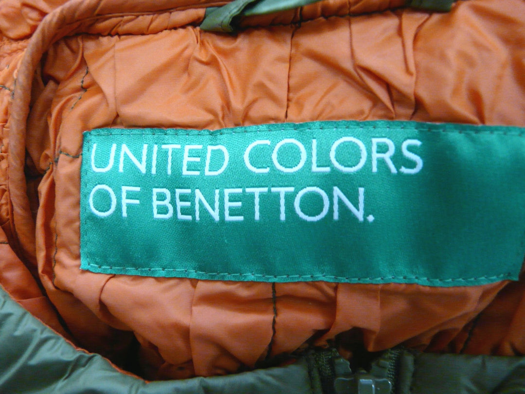 【激安古着】 UNITED COLORS OF BENETTON　ナイロンジャケット　アウター
