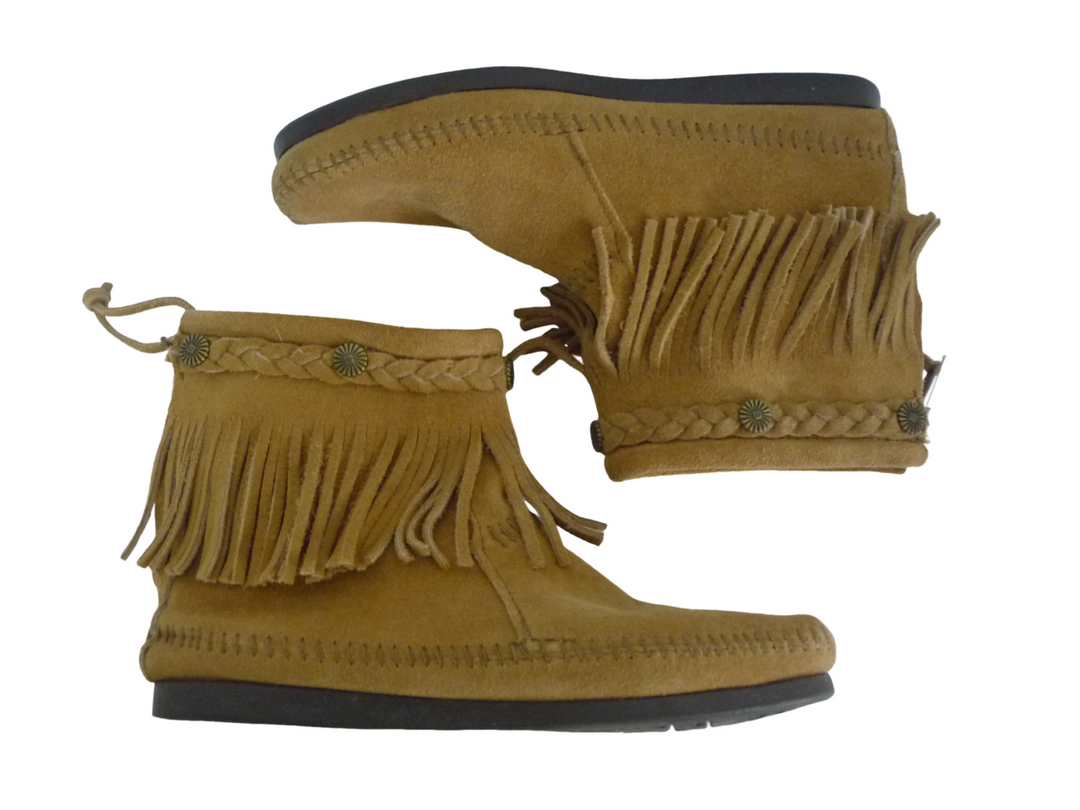 【小物/雑貨】 MINNETONKA　ブーツ ショート/ミディアム　シューズ