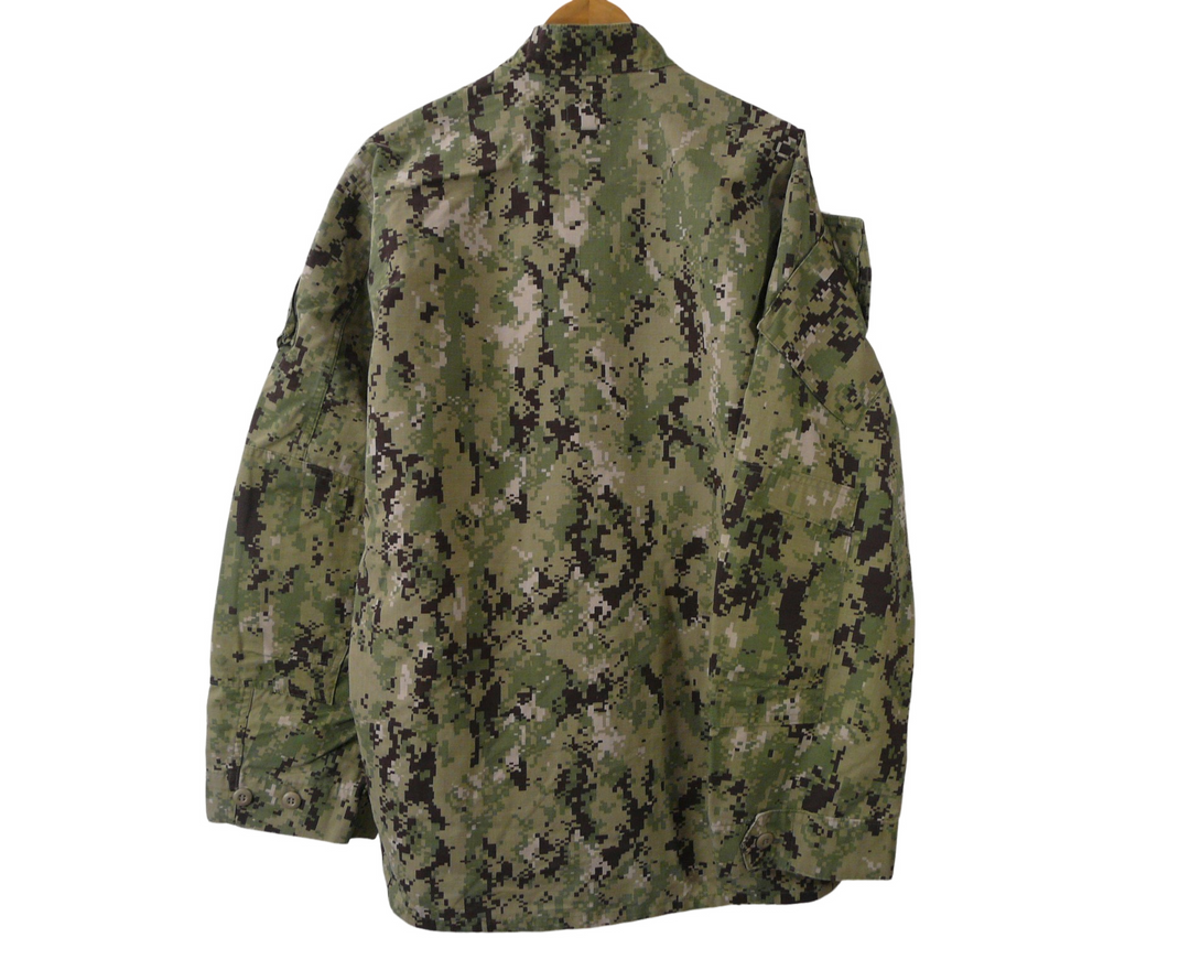 【激安古着】 U.S. NAVY　ミリタリージャケット　アウター
