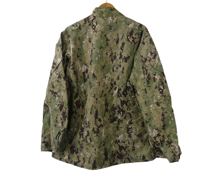 【激安古着】 アメリカ軍　ミリタリージャケット　アウター