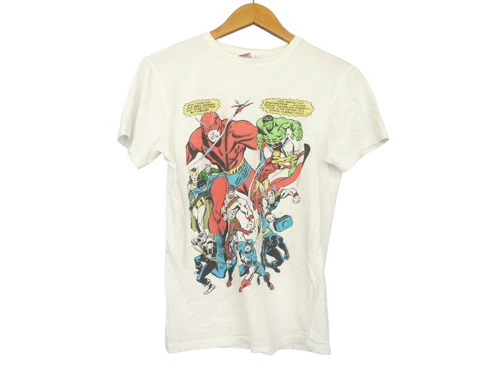 【激安古着】 MARVEL AVENGERS　半袖Tシャツ　トップス