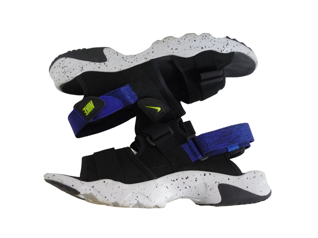 【小物/雑貨】 NIKE ナイキ　サンダル　シューズ