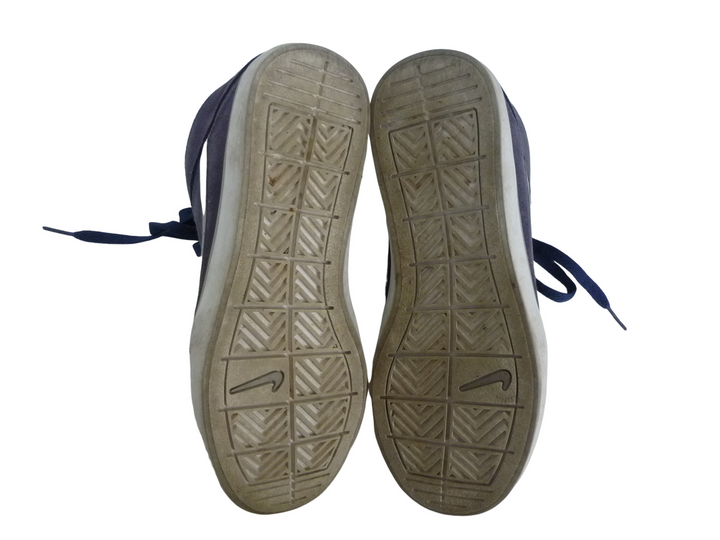 【小物/雑貨】 NIKE ナイキ　スニーカー　シューズ
