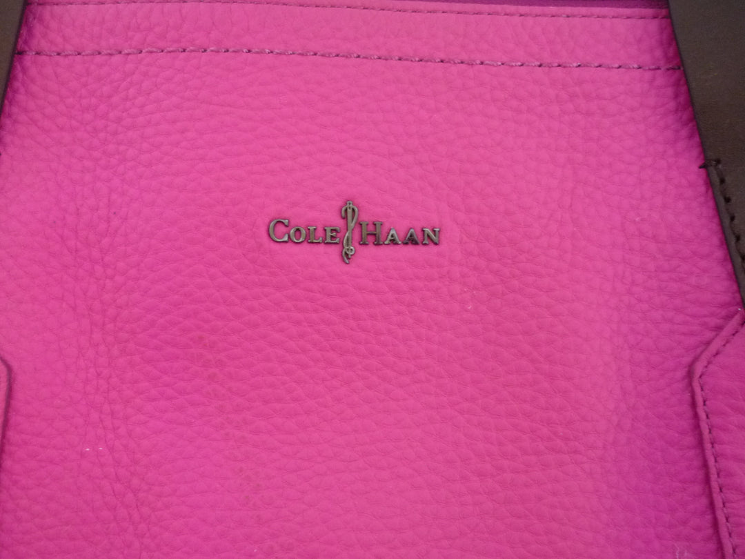 【小物/雑貨】　COLE HAAN　ハンドバッグ/クラッチバッグ　バッグ