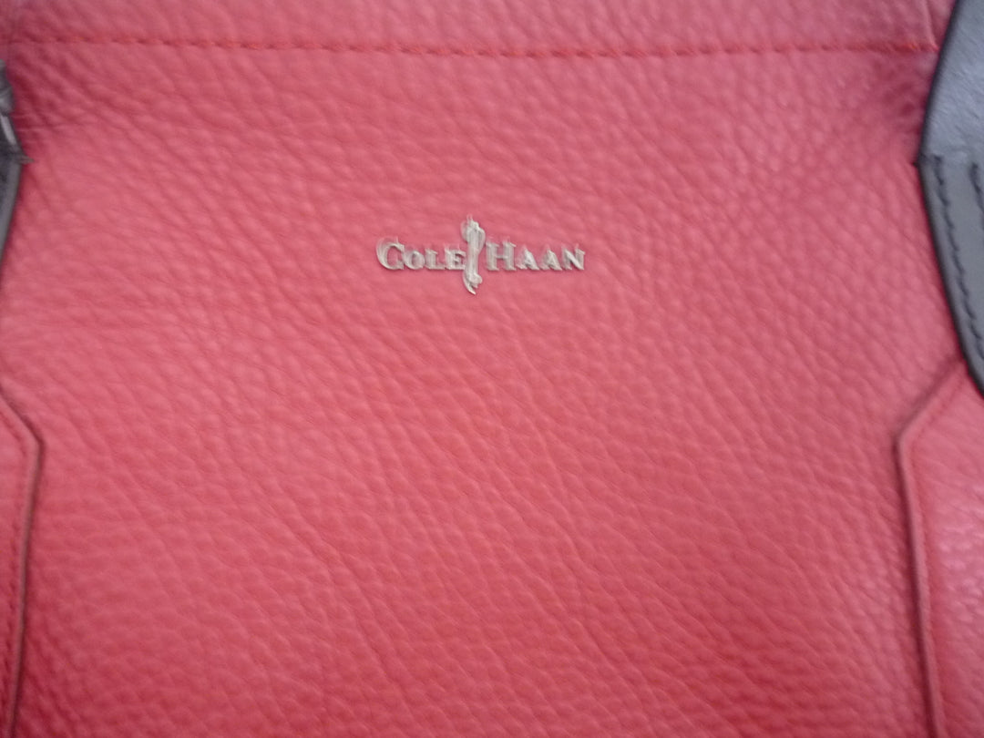 【小物/雑貨】　COLE HAAN　ハンドバッグ/クラッチバッグ　バッグ