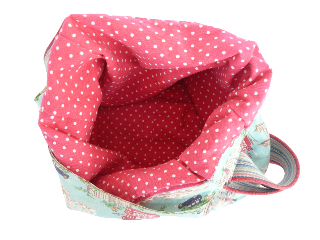 【小物/雑貨】　Cath Kidston キャス キッドソン　ショルダーバッグ　バッグ