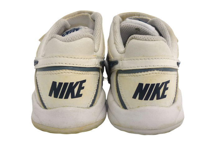 【小物/雑貨】　NIKE ナイキ　スニーカー　シューズ