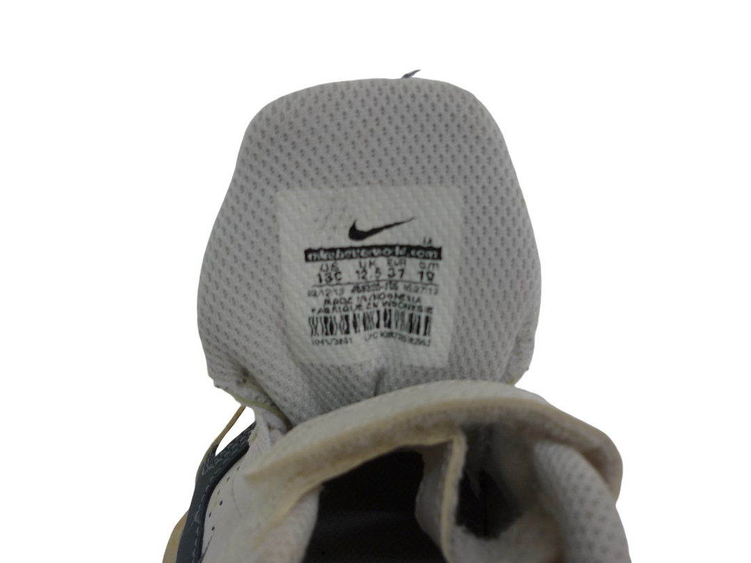 【小物/雑貨】　NIKE ナイキ　スニーカー　シューズ