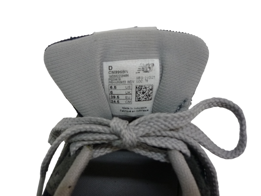 【小物/雑貨】　new balance ニューバランス　スニーカー　シューズ