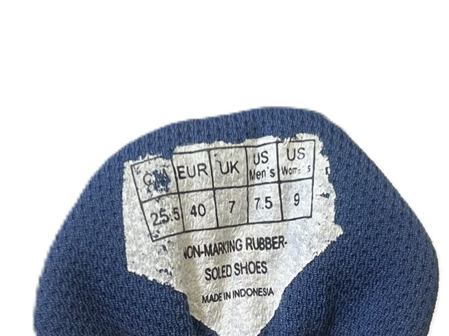 【小物/雑貨】　YONEX　スニーカー　シューズ