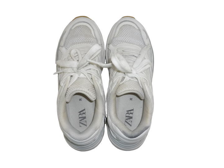【小物/雑貨】 ZARA　スニーカー　シューズ