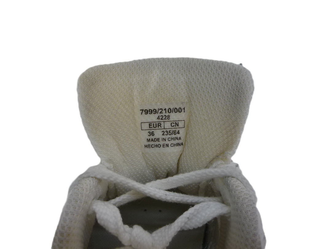 【小物/雑貨】 ZARA　スニーカー　シューズ