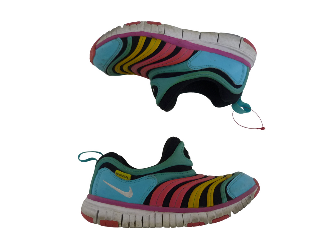 【小物/雑貨】 NIKE ナイキ　スニーカー　シューズ