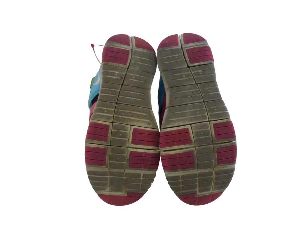 【小物/雑貨】 NIKE ナイキ　スニーカー　シューズ