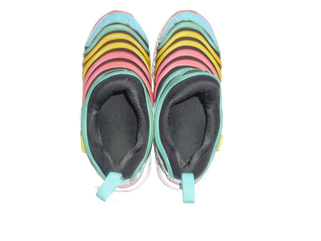 【小物/雑貨】 NIKE ナイキ　スニーカー　シューズ