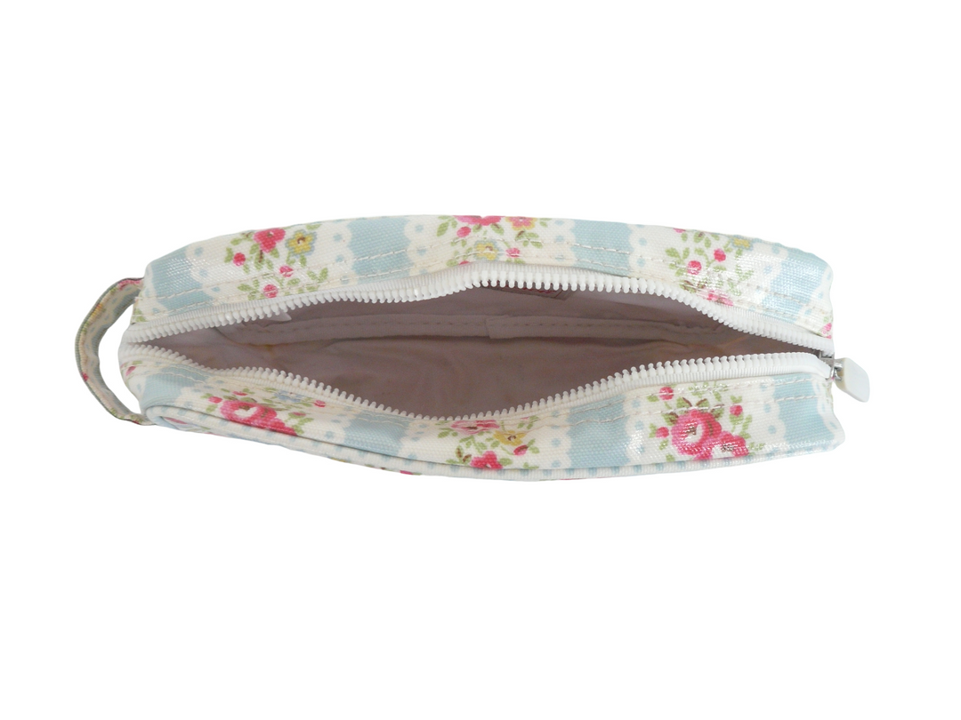 【小物/雑貨】Cath Kidston キャス キッドソン　ポーチ　ファッション小物