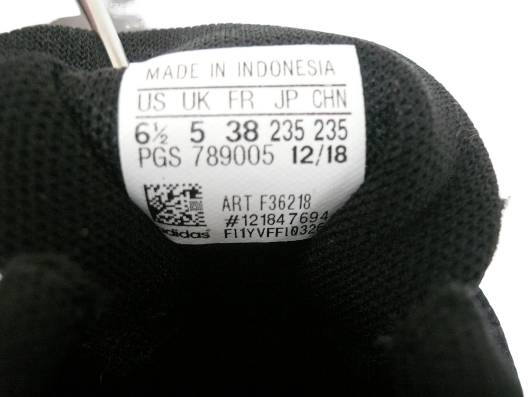 【小物/雑貨】 adidas アディダス　スニーカー　シューズ
