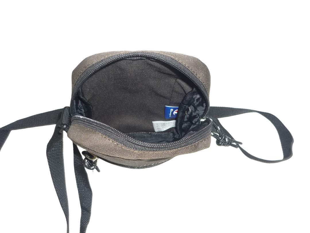 【小物/雑貨】　Champion チャンピオン　ショルダーバッグ　バッグ
